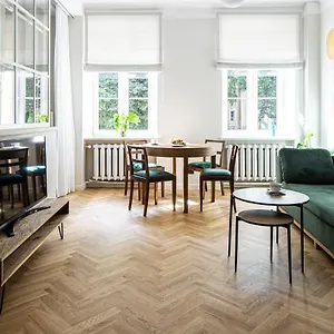  Apartment Heritage
