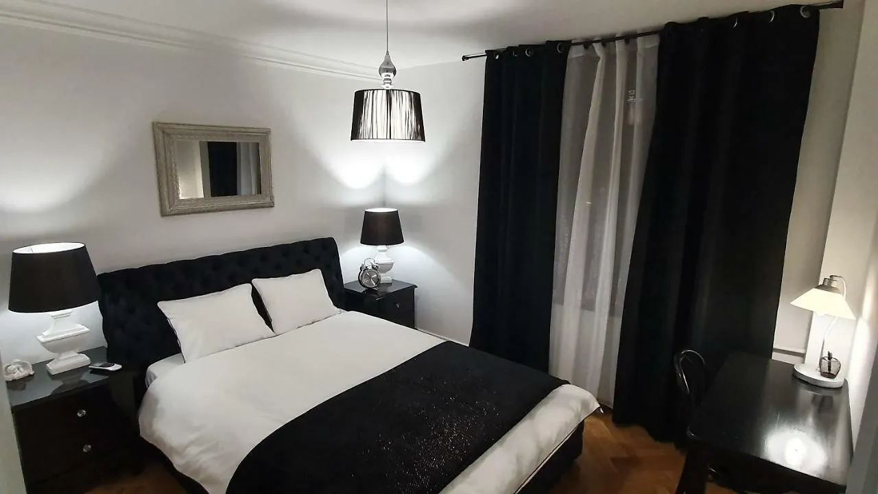 Apartament Twarda Apartment Warsaw 0*,